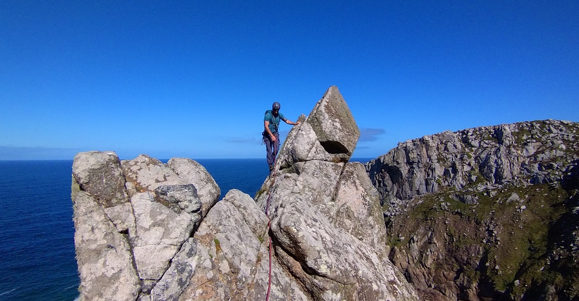 Multi-Pitch Climbing supporting image