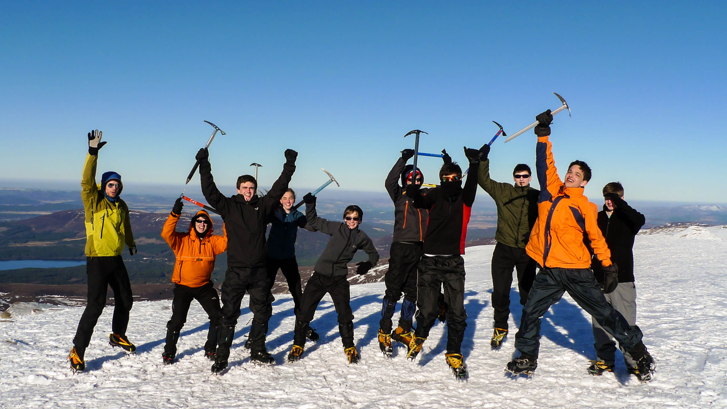 Winter & Mountain Skills Residential, Cairngorms - 14/02/2027 course thumb